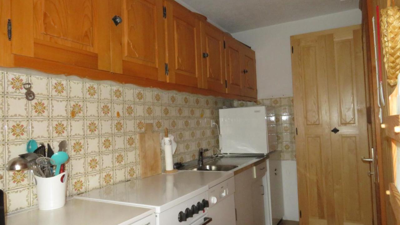 Chalet Erica Apartment Jaun ภายนอก รูปภาพ